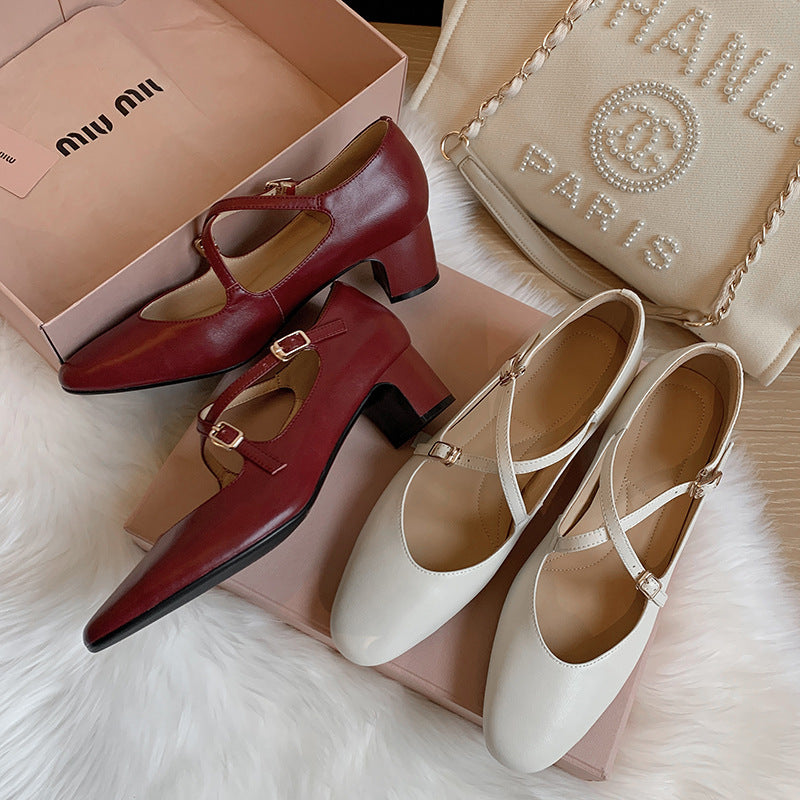 Low-cut Shoes