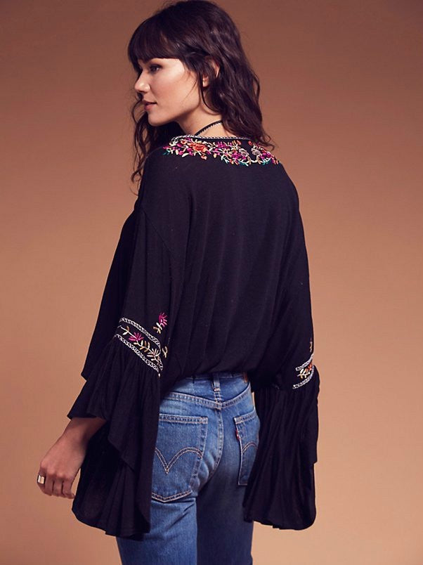 Women's Bohemian V-neck Lace-up Top