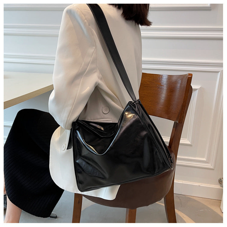 New Commuter Crossbody Bag