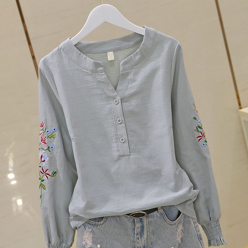 V-neck Embroidery Pleating Long Sleeve