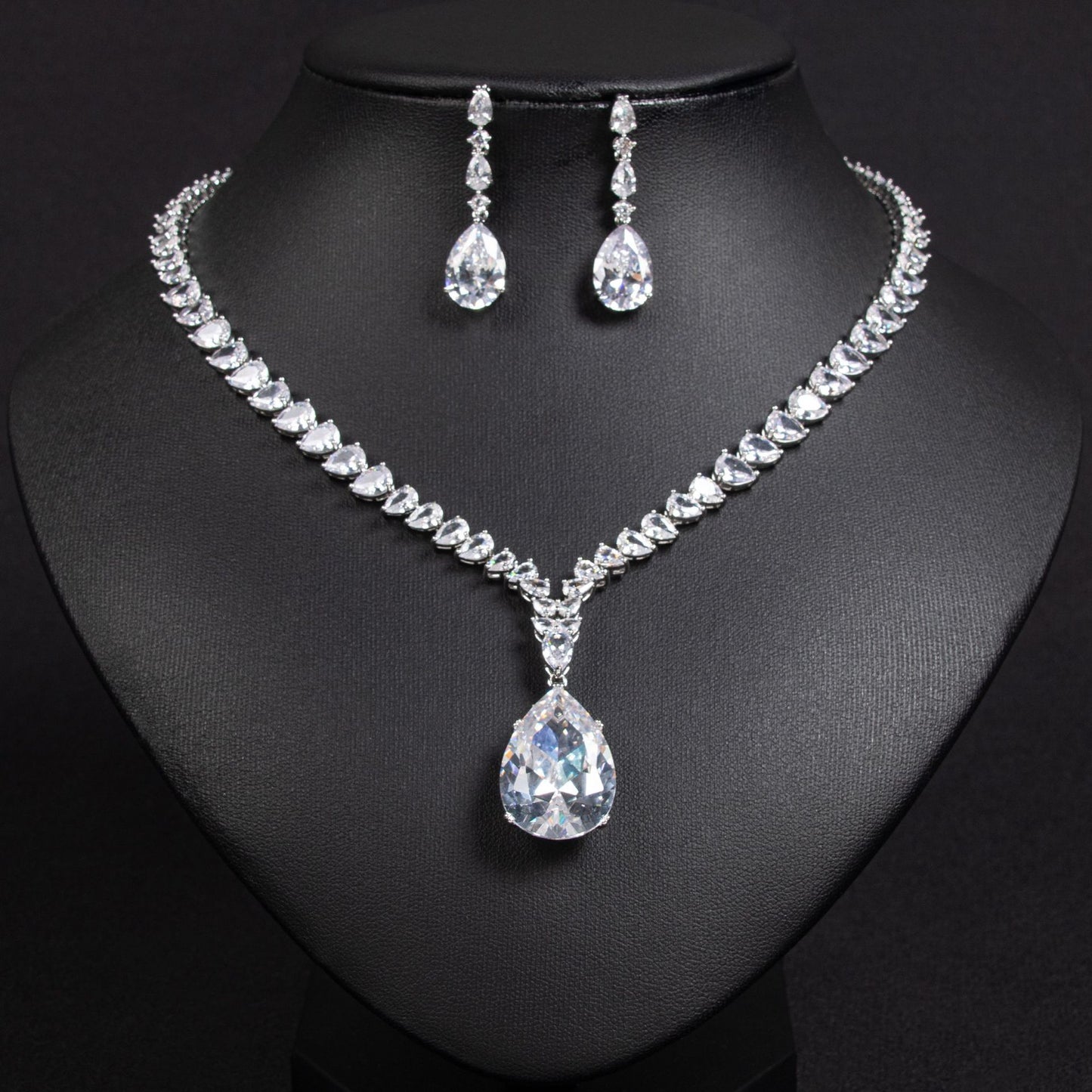 Zircon Necklace Tassel Earrings Suit