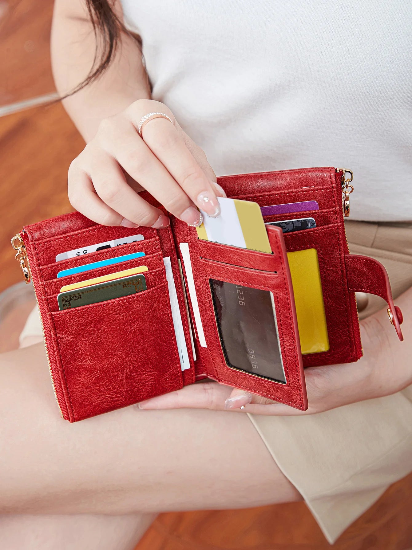 Minimalist Women's Wallet