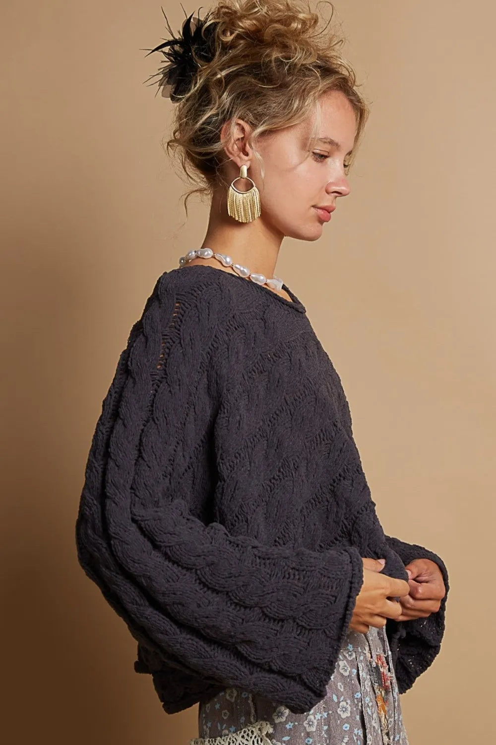 Neck Cable Knit Cropped Sweater