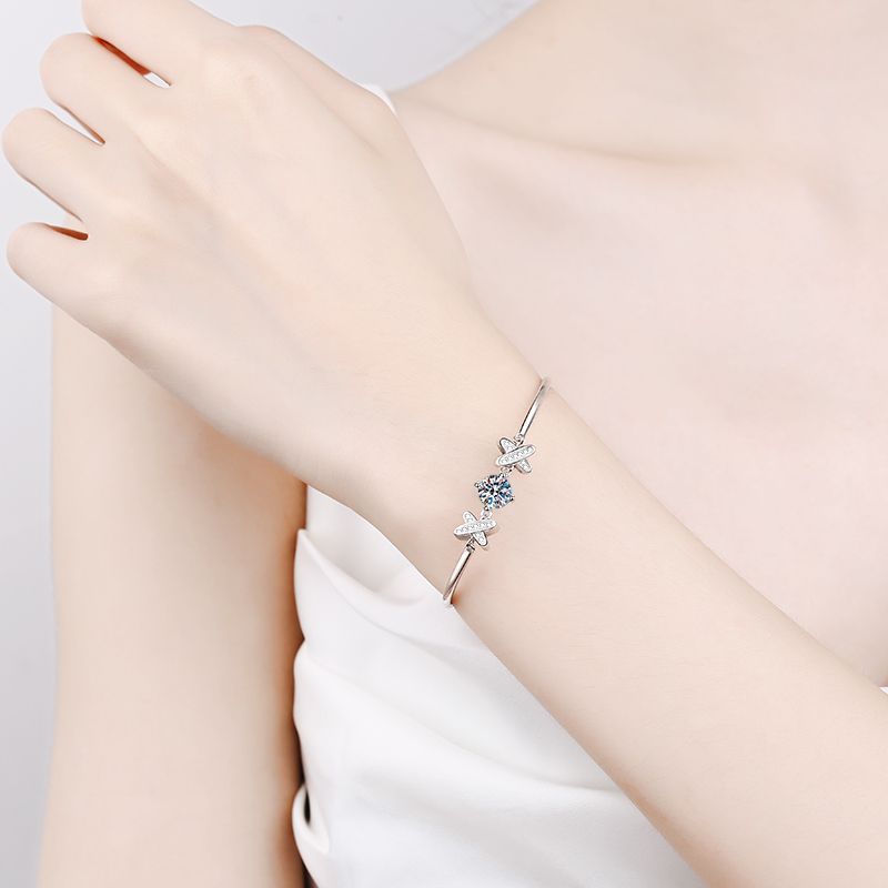 Silver Bracelet Classic Style Bow