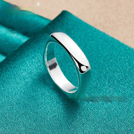 Stylish Glossy Square Smooth Women's Ring