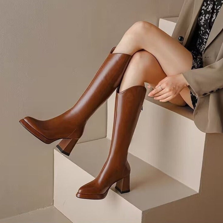 Elegant And Comfortable Women's Boots
