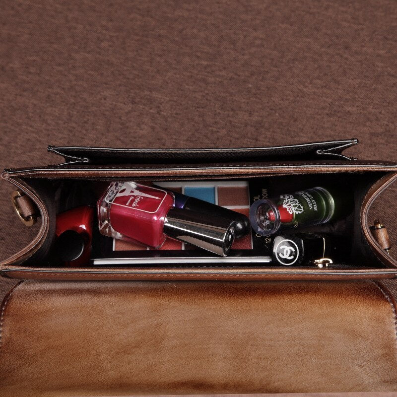 Diagonal leather square bag
