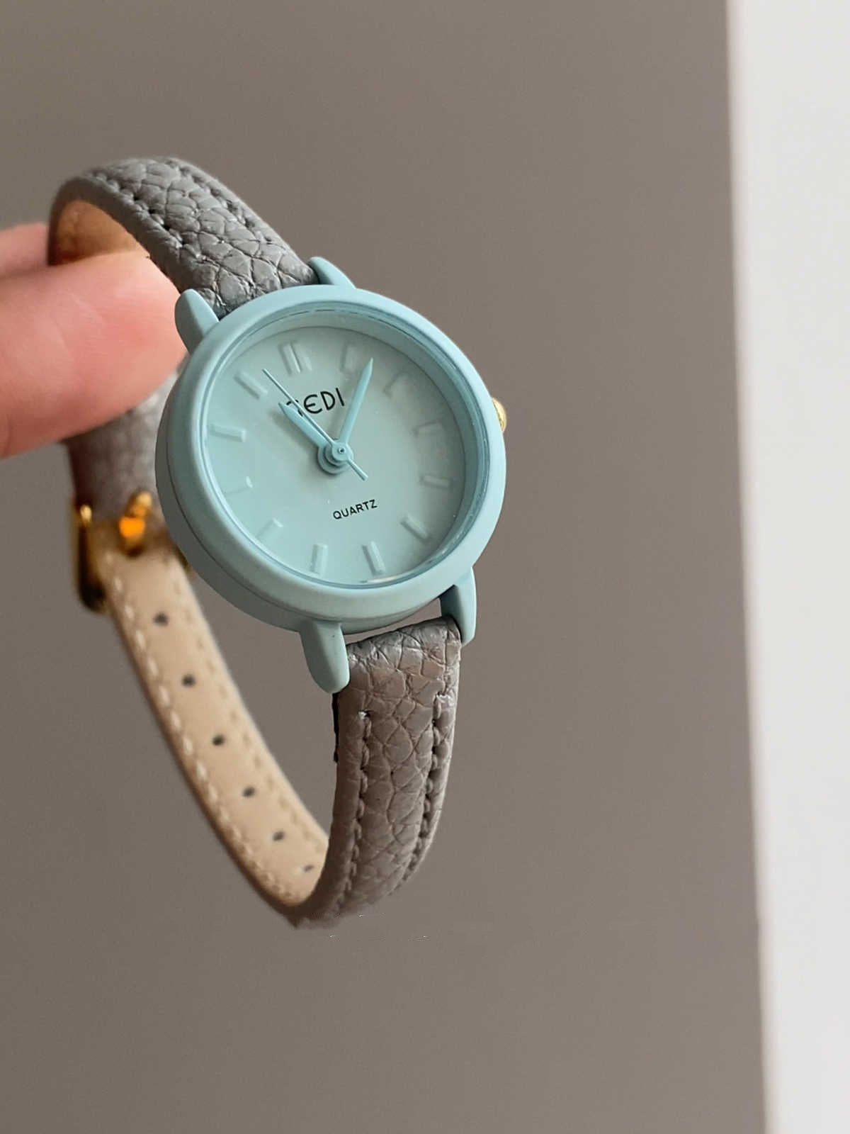 Women's Simple Fashion Watch