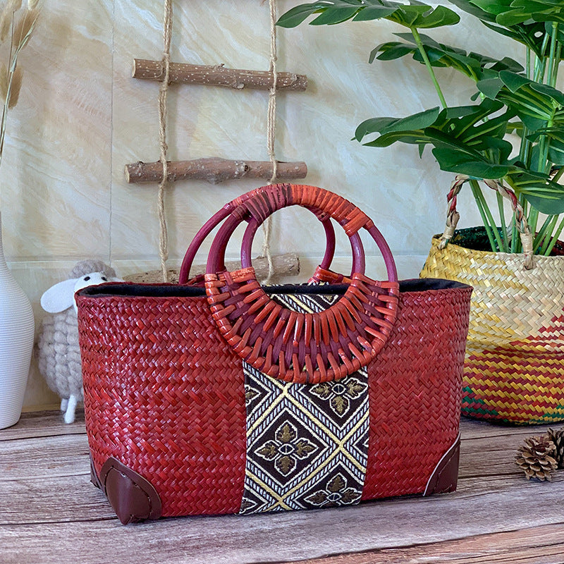Thai handmade straw bag