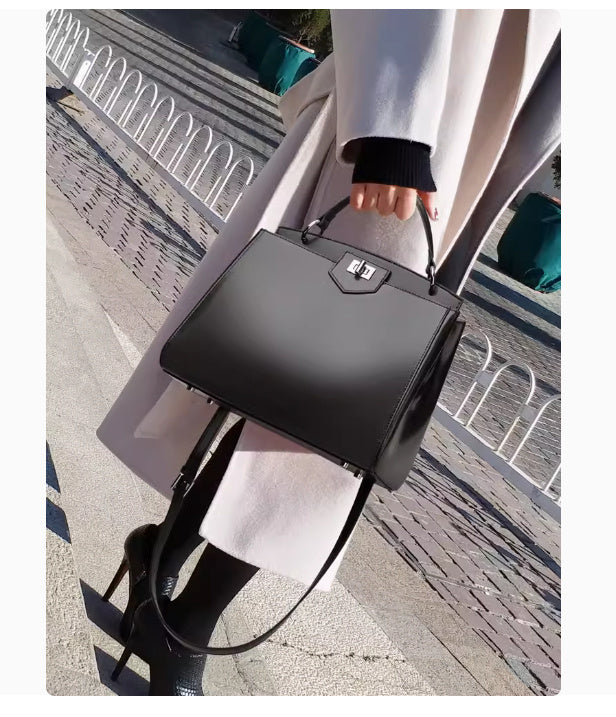 Women's Leather Casual Large