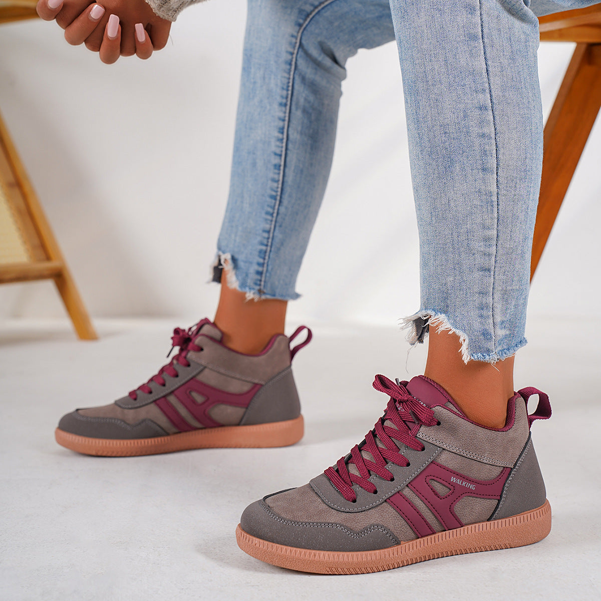 Women's Low-cut Skate Shoes