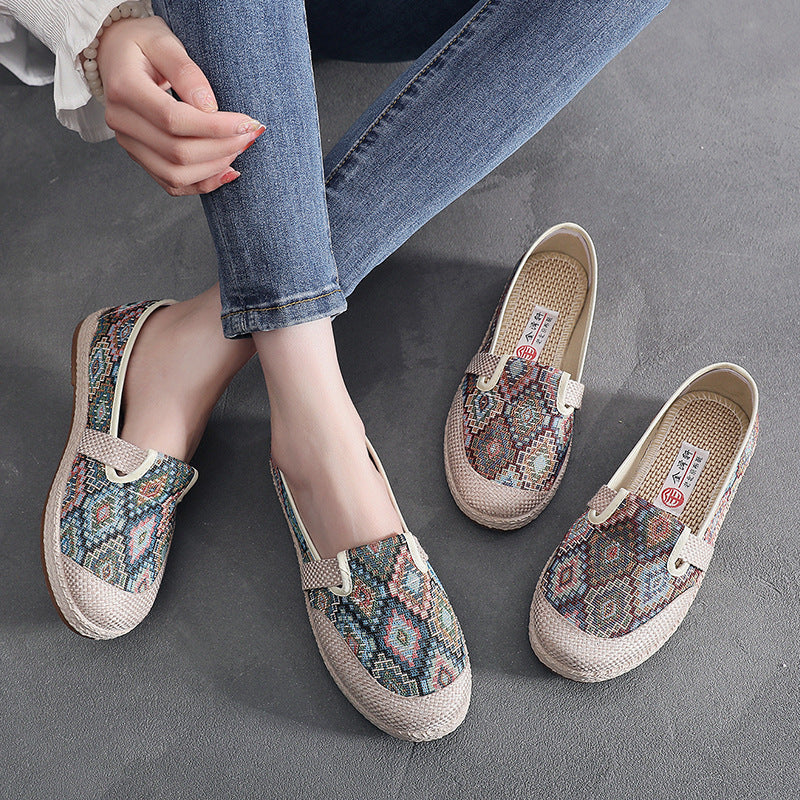 Women's Spring And Summer Embroidered Shoes