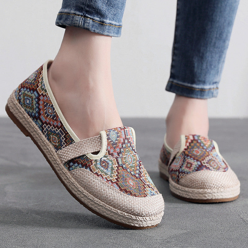 Women's Spring And Summer Embroidered Shoes