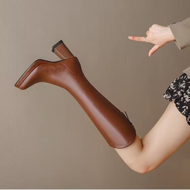 Elegant And Comfortable Women's Boots