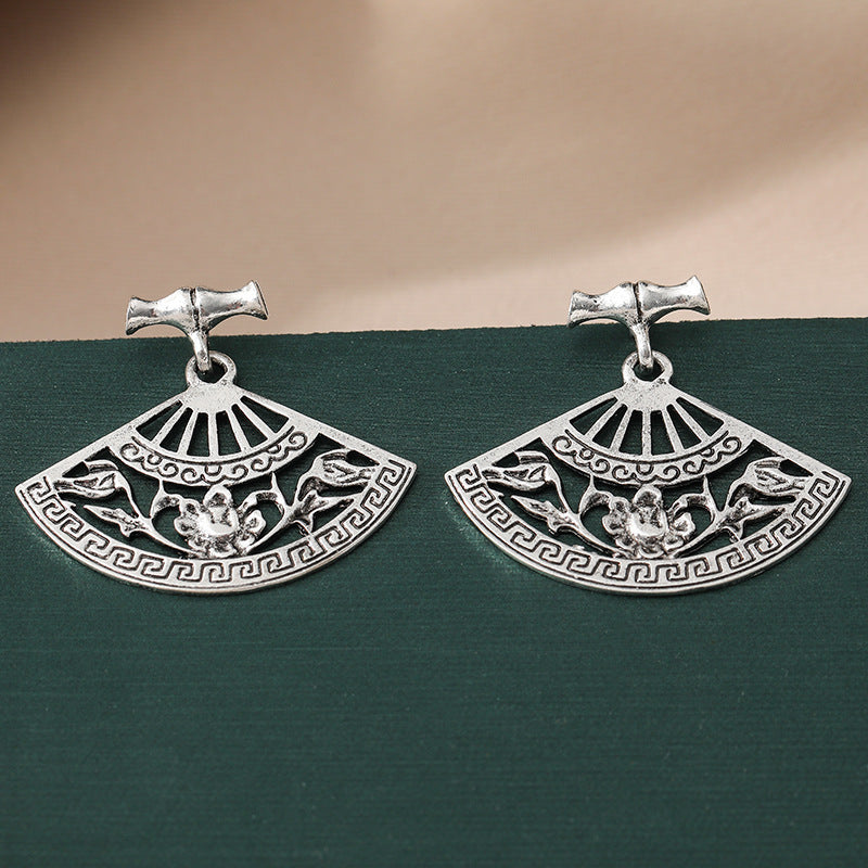 Retro Hollow Fan Classical Pattern Silver Stud Earrings