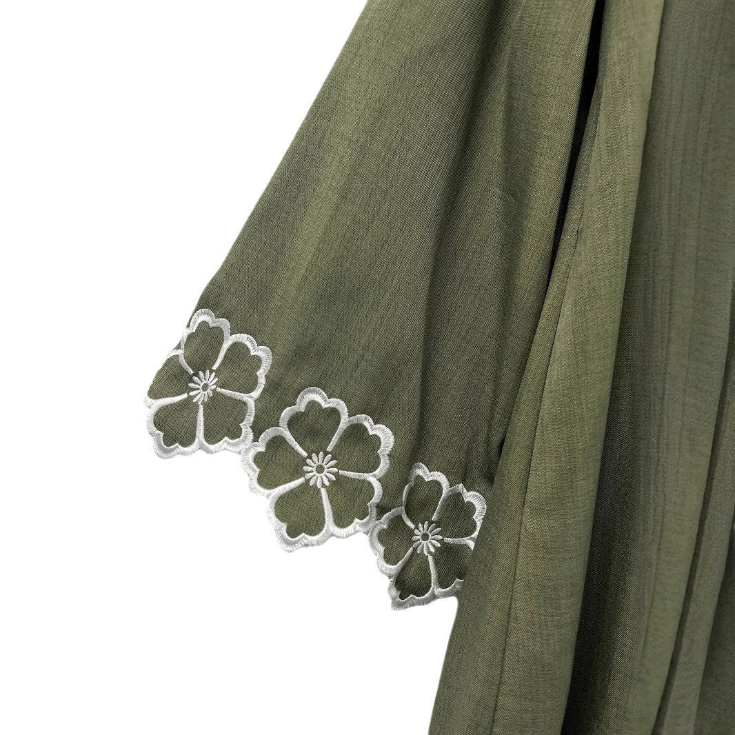 Sleeve Loose Flower Embroidered Cardigan