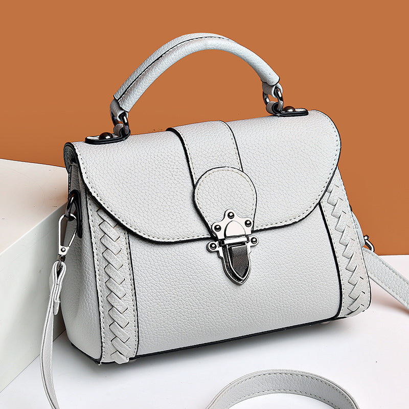 Retro Simple Shoulder Bag