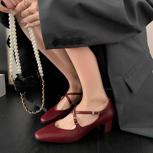 Low-cut Shoes