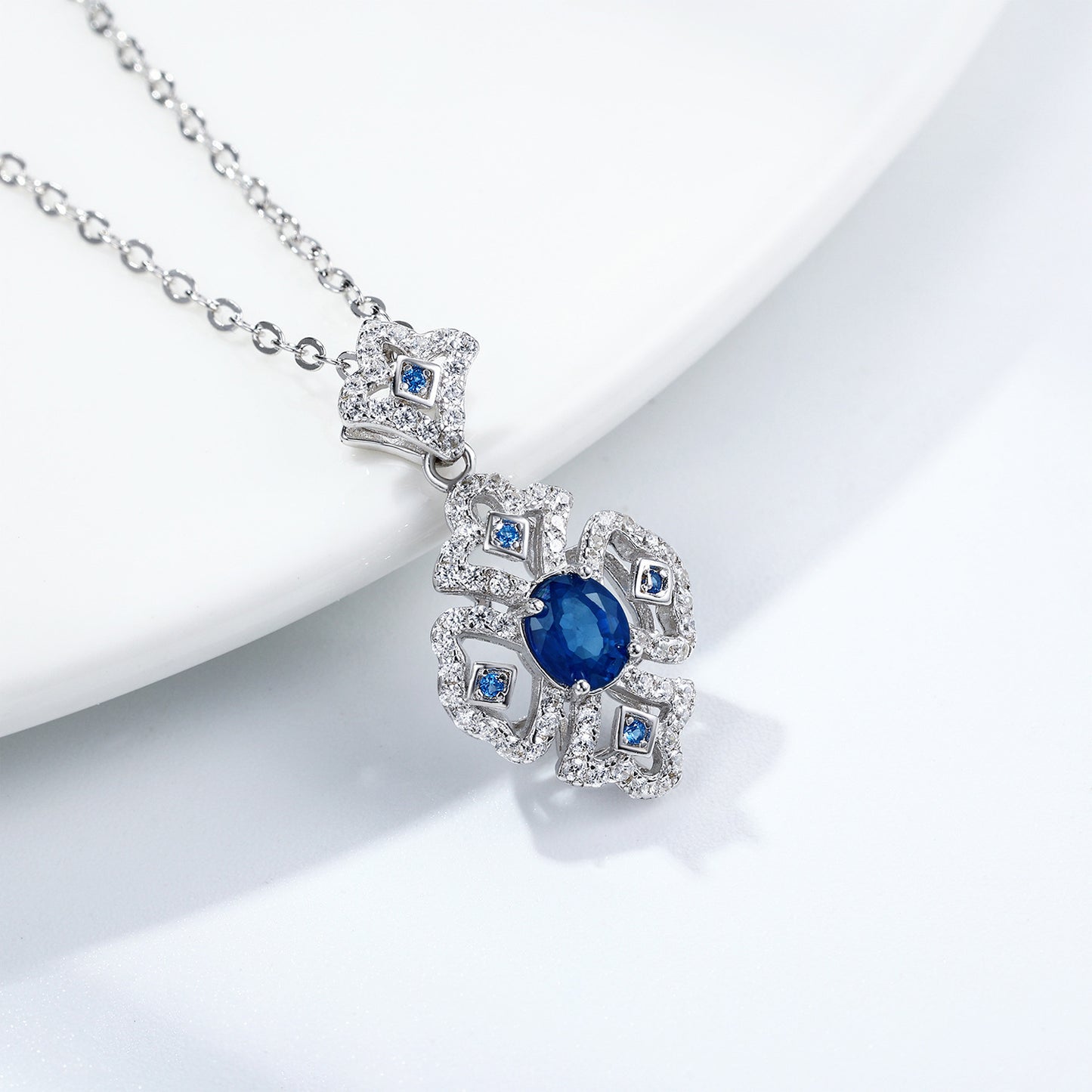 Silver Retro Pattern Necklace Women's Versatile Natural Sapphire Pendant