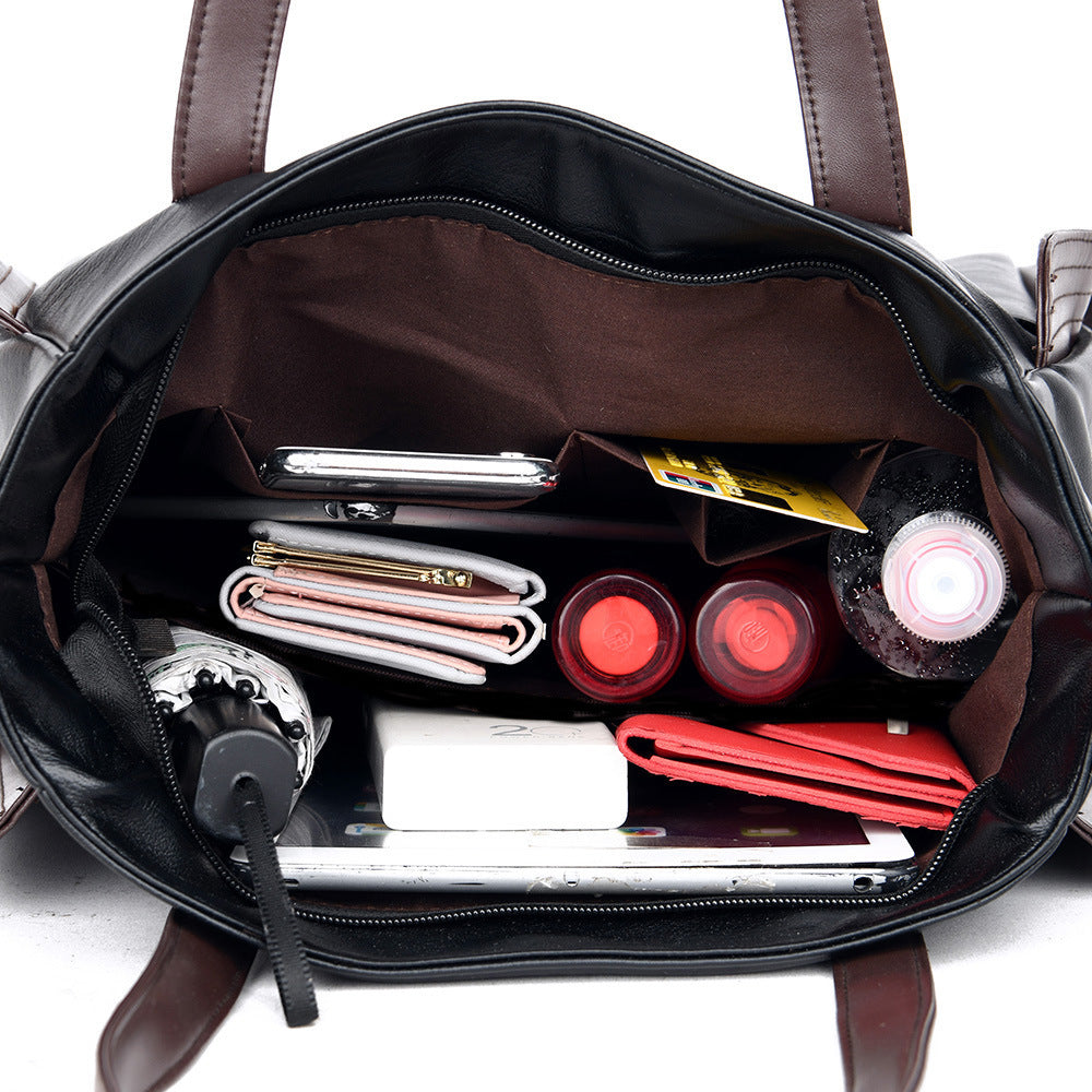 Fashionable Leather Crossbody Bag