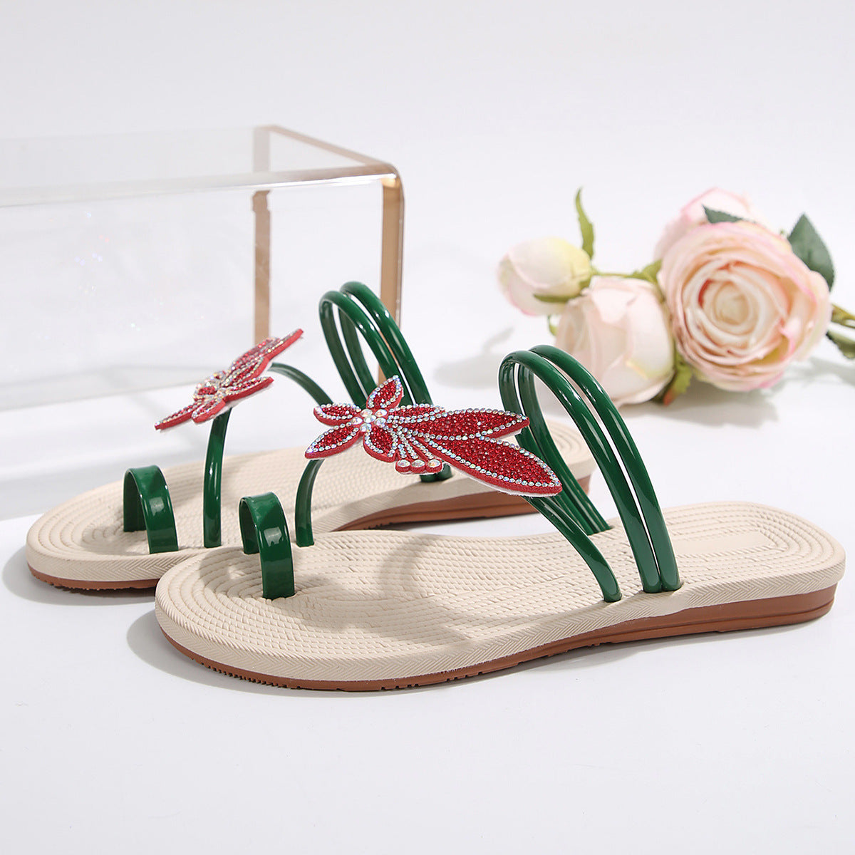 Summer Women's Maple Leaf Flip-flops