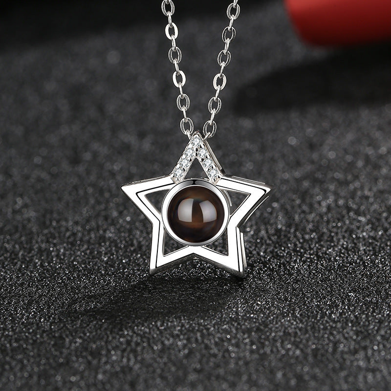 Five-pointed Star Clavicle Necklace